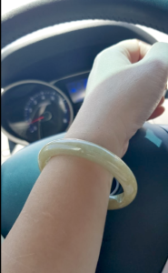 Nature Kiwi light yellow color jade bangle